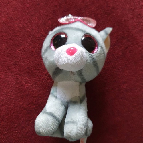 Kiki ty keychain like new without tags