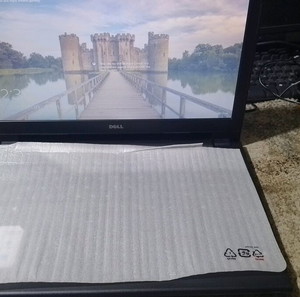 Лаптоп Dell Inspiron 3541 – 8GB RAM / SSD 256GB / AMD A6 – Проверена операционна система Windows 10 нова инсталация