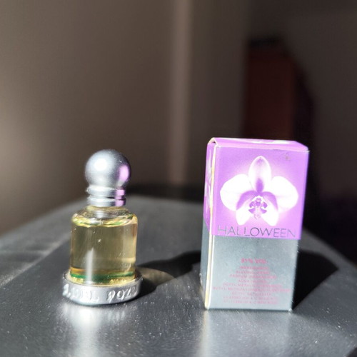 Halloween J. Del Pozo miniature perfume 5ml new, Eau de Parfum