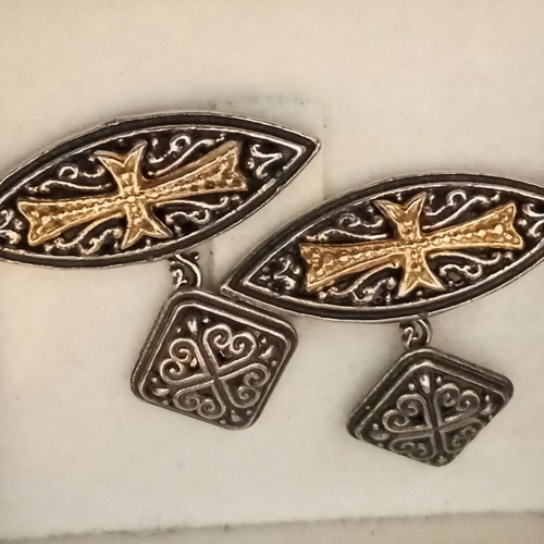 Silver 925 cufflinks used with gold-plated crosses