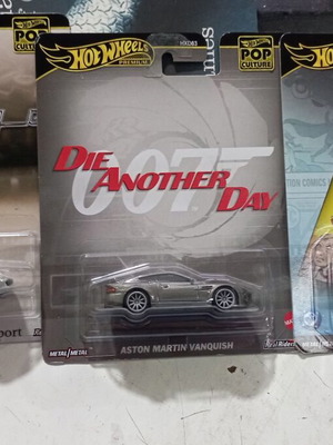 Αυτοκινητάκια Hot Wheels Pop Culture καινούργια