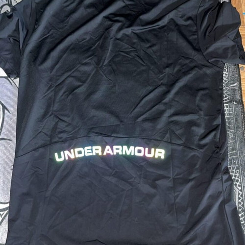 Under Armour Reflective Compression Shirt new, size M, black