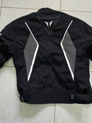 Dainese νούμερο 48