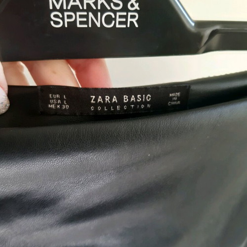 Zara black skirt-shorts like new, size L