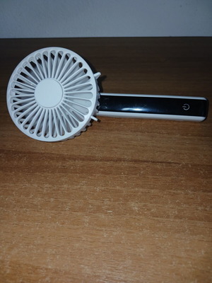 Rechargeable fan used, works