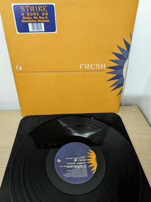 Strike U Sure Do 12" vinyl used, electronic