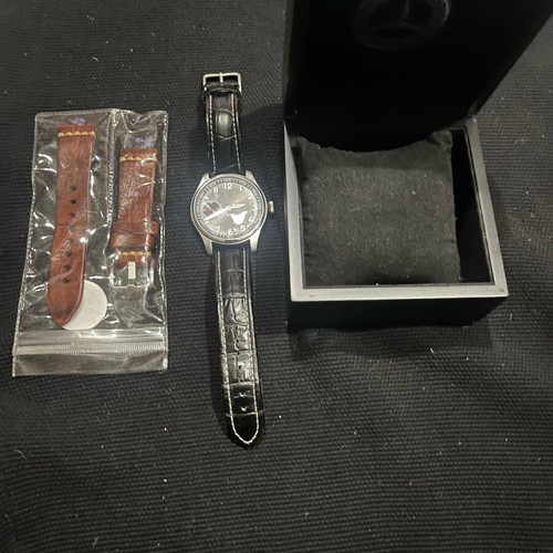 Mercedes Original piloten watch like new, black men's