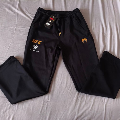 Venum x UFC tracksuit new, size M with zipper pockets, black
