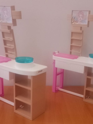 BARBIE FURNITURE (PARTS)