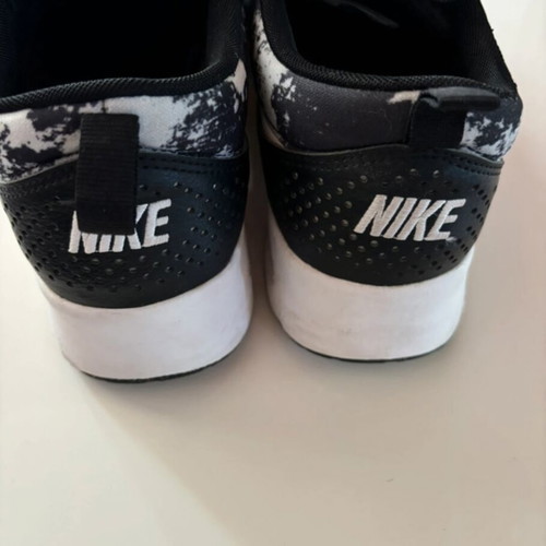 Nike Air Max Thea print shoes used, size 39, black