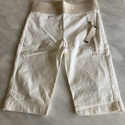 Elastic Bermuda shorts like new, light beige, fitted Rococo