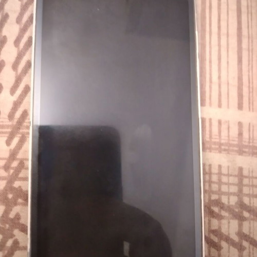 Samsung Mini phone used, for parts with charger