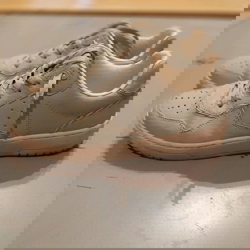 sneakers γυναικεία stradivarius