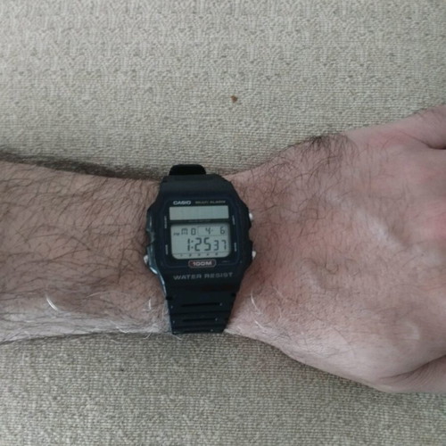 Casio WL-100 Solar vintage watch used, 1980s model