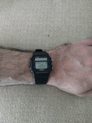 Casio WL-100 Solar vintage watch used, 1980s model