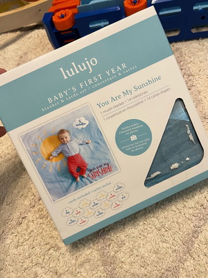 Lulujo You Are My Sunshine muslin blanket for photography like new