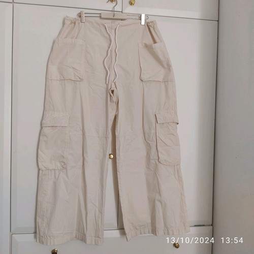 Bershka cargo pants beige new XXL