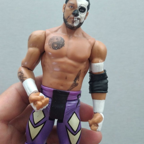 Santos Escobar WWE Pro-Wrestling Action Figure like new