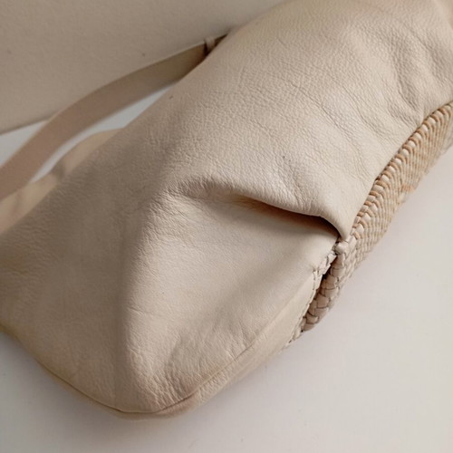 Caprice leather shoulder bag used, beige ecru
