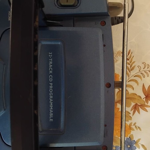 Philips AZ1004 CD Soundmachine portable radio-CD cassette player, for repair
