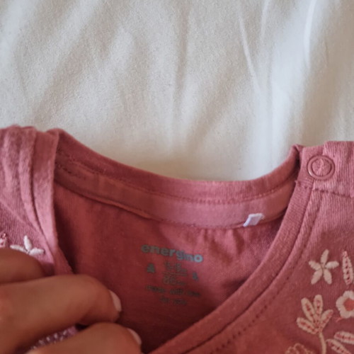 Girls' clothes like new, 3 sets and 1 dress for 18 months
