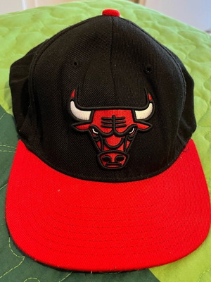 Mitchell Ness καπέλο Chicago Bulls σαν καινούργιο, γνήσιο