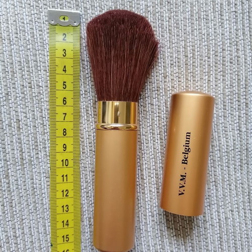 Makeup brush large with natural hair V.V.M Belgium new