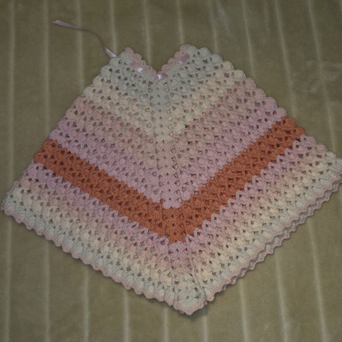 Handmade knitted cape and skirt set new pink