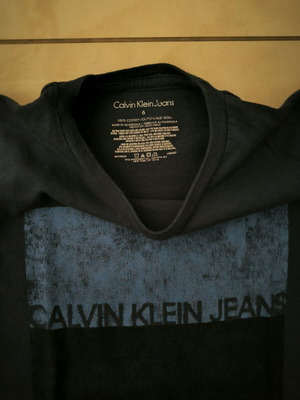 Calvin Klein παιδικό t-shirt μέγεθος 6 σε εξαιρετική κατάσταση