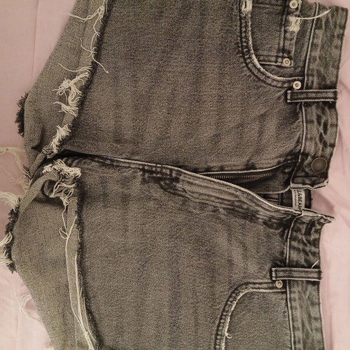 Pull & Bear grey distressed high-waisted denim shorts, size M