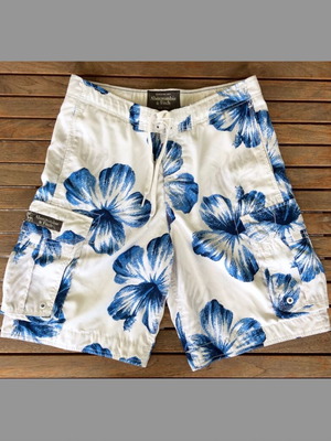 Ανδρικό μαγιό βερμούδα Abercrombie & Fitch size M σαν καινούργιο, λευκό με μπλε λουλούδια