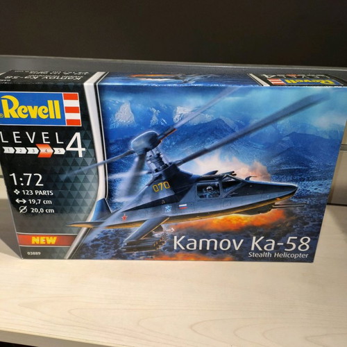 Revell Kamov Ka-58 Helicopter new for assembly