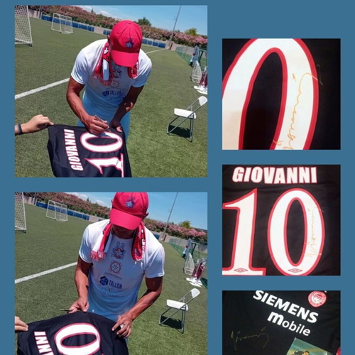 Giovanni Silva de Oliveira The Legend signed collectible jersey like new