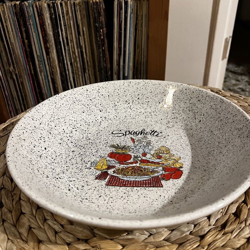 Pasta dish set new, 10 deep plates and 2 platters