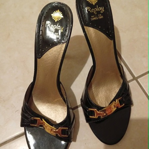 Replay black patent leather mules with gold buckle, size 39