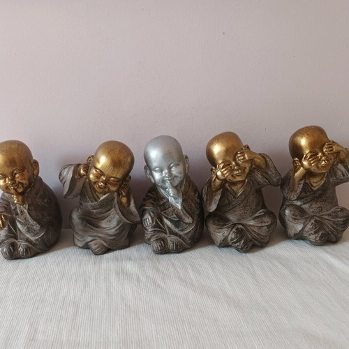 Buddha statues used, set of 5, height 15 cm