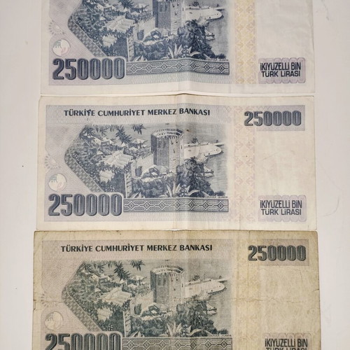 Set of 3 Used 250,000 Turkish Lira Banknotes with Atatürk