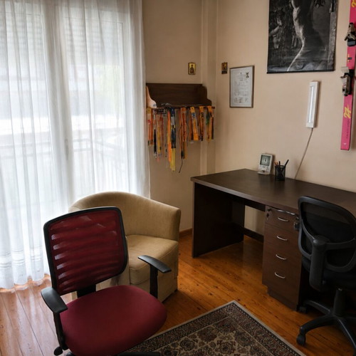 Apartment 125 m² in Thessaloniki Ampelokipoi, furnished with balcony and security door