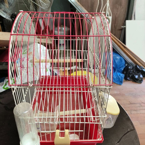 Birdcage like new, needs extra food holder