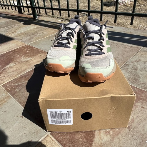 Adidas Terrex sneakers like new, size 39.5, beige