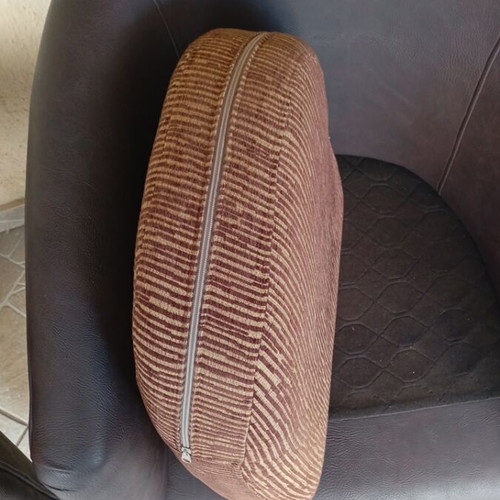 2 Leather Armchairs Brown With Striped Cushions Like New