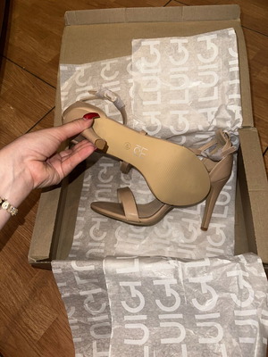 Luigi high heel sandals size 40, beige