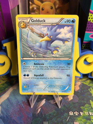 Golduck Boundaries Crossed Pokemon card