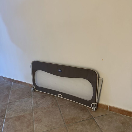 Chicco folding bed guard 135 cm, grey and brown fabric