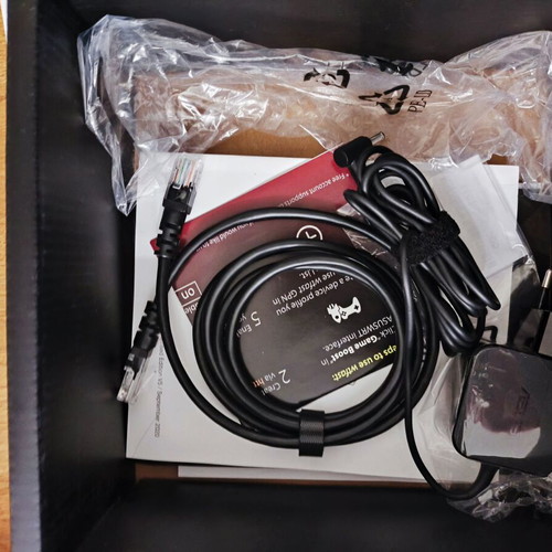 Router WiFi 6 ASUS AX6100 Tri-Band RT-AX92U like new