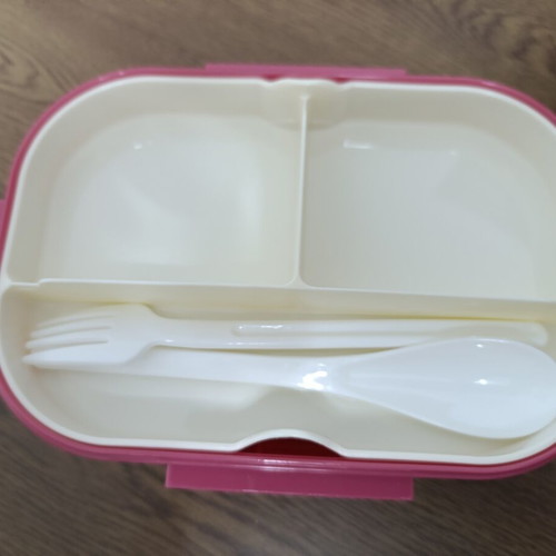 Lunch box 1.2 lt microwave safe, new