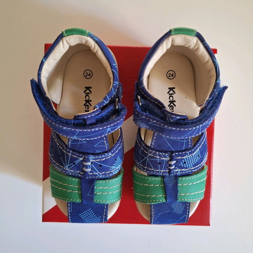Kickers anatomical sandals like new, size 24, blue and green