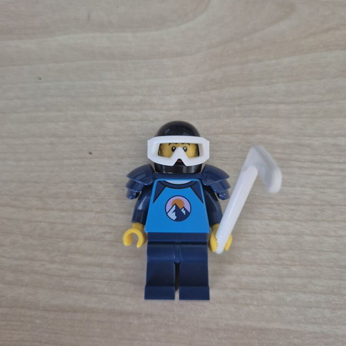 Lego Advent Calendar 2023 used, incomplete set with figures