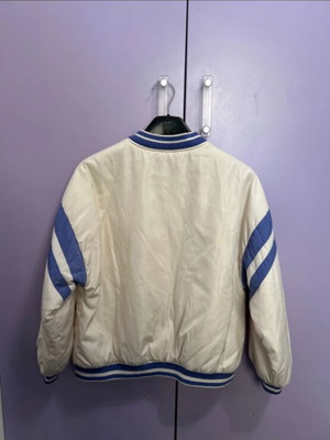 Jacket like new, thin style
