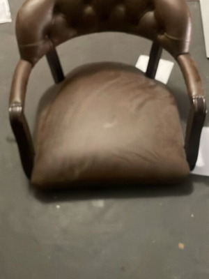 Leather chair used without support and base